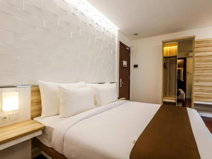 Маланг: Alimar Hotel