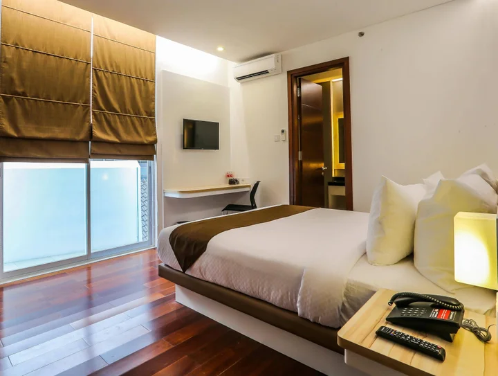 Маланг: Alimar Hotel