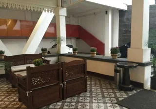 Маланг: Alimar Hotel