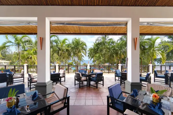 Остров Пеньенгат: Nirwana Beach Club