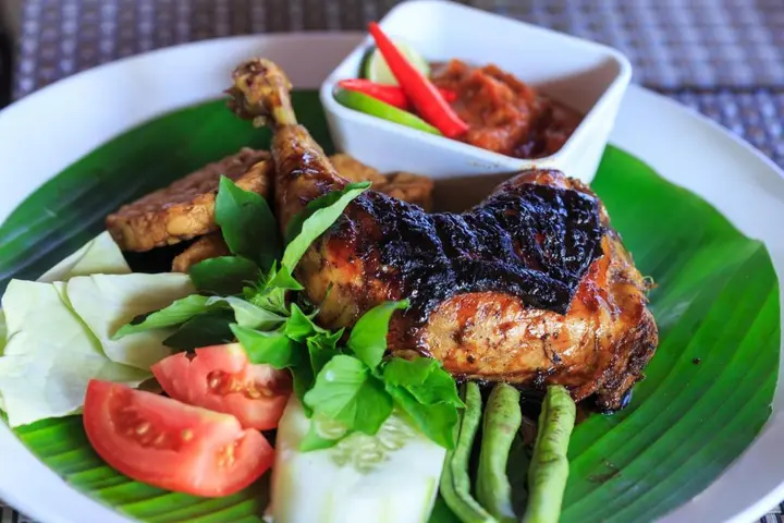 Лабуан-Баджо: Sylvia Resort Komodo Labuan Bajo