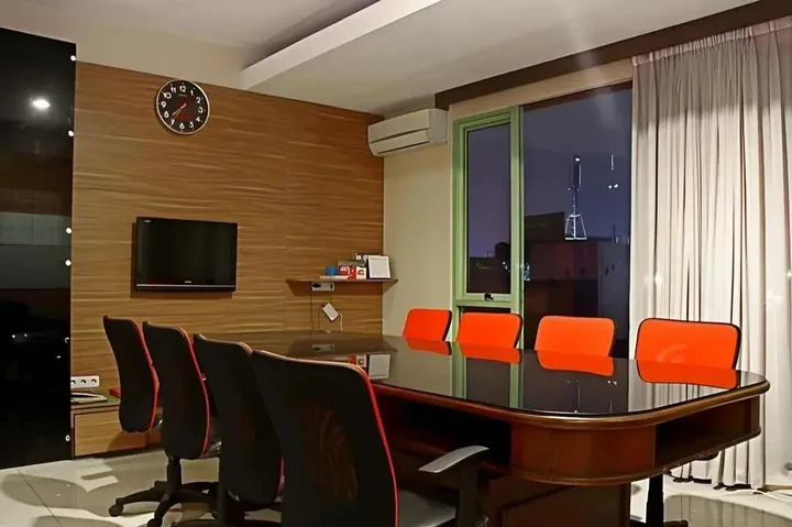 Бандунг: OYO Flagship 3753 Cassa Dua Hotel
