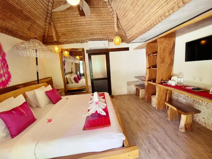 Гили Траванган: Samba Villas