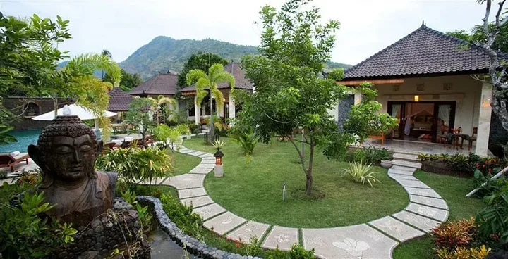 Бунутан: Golden Buddha Cottages