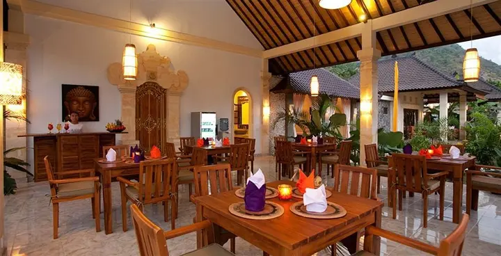 Бунутан: Golden Buddha Cottages