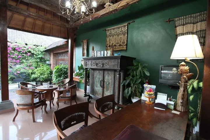 Кута: Puri Keraton Seminyak