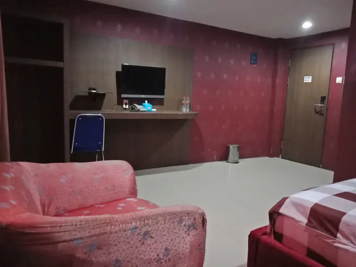 Медан: OYO 2574 Z Suites Hotel