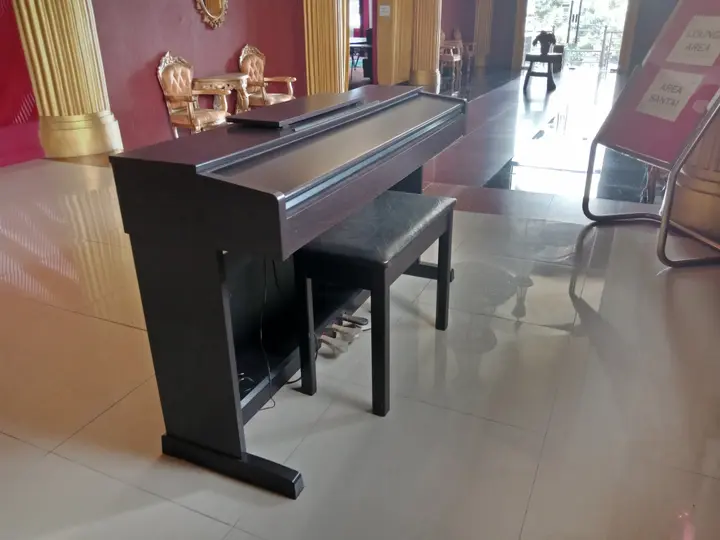 Медан: OYO 2574 Z Suites Hotel
