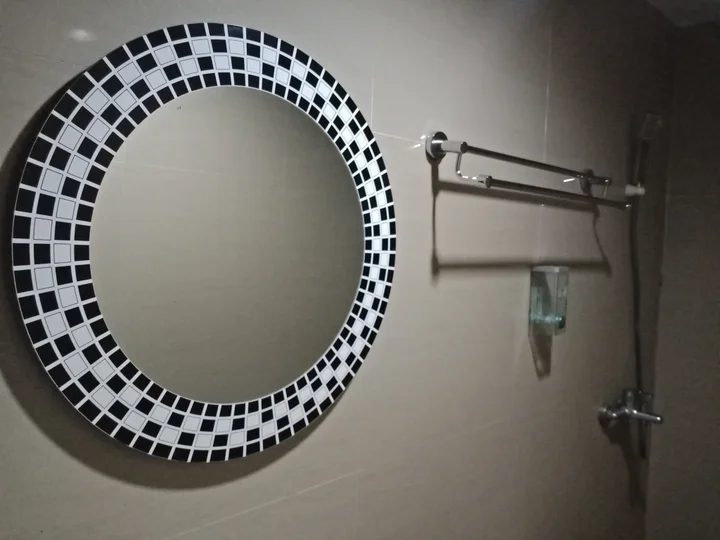 Медан: OYO 2574 Z Suites Hotel