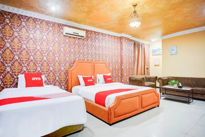 Медан: OYO 2574 Z Suites Hotel
