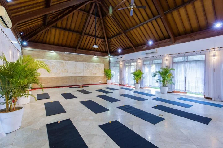 Блахбату: Vision Villas Resort