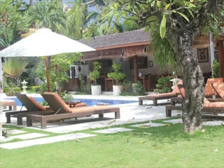 Каликбукбук: Suma Beach Hotel