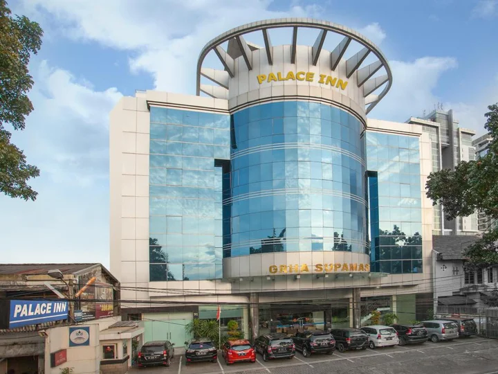 Медан: Palace Inn