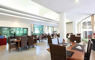 Чиребон: Hotel Apita Cirebon
