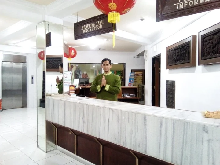 Мадиун: Hotel Merdeka Madiun
