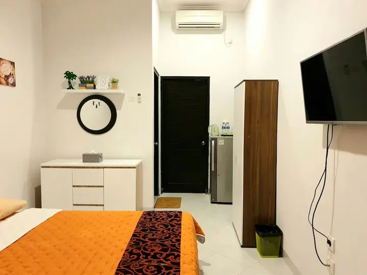Падангсамбиан: Comfy Room in Piliau Residence