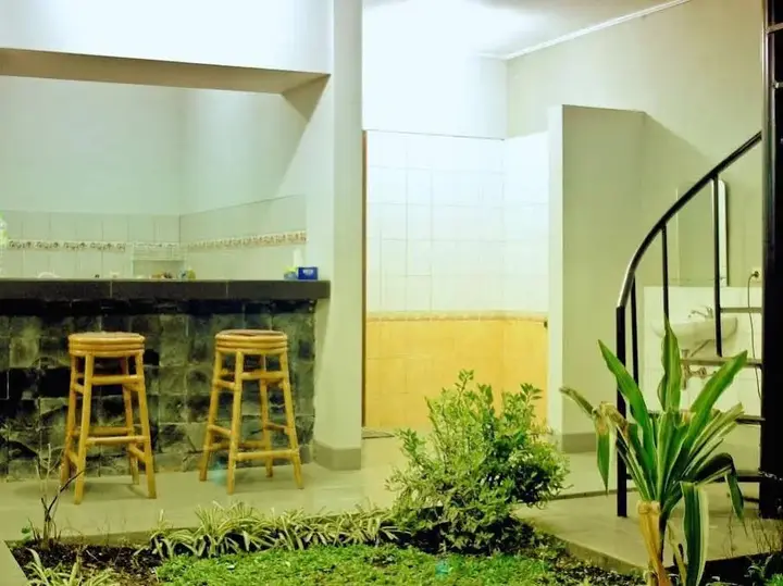 Бандунг: Rumah Dyandra Buahbatu