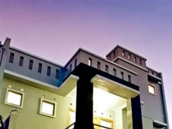 Бандунг: Rumah Dyandra Buahbatu
