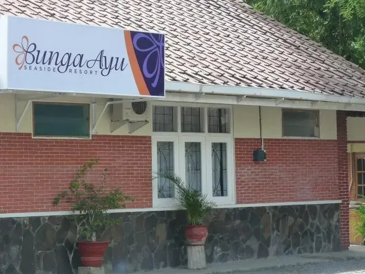 Пелабухан-рату: Bunga Ayu Bungalows & Restaurant