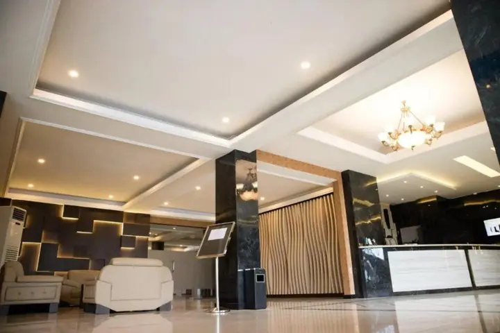 Тегал: Karlita Hotel Tegal