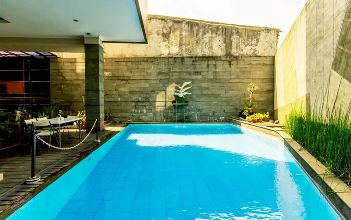 Бандунг: Andelir Hotel
