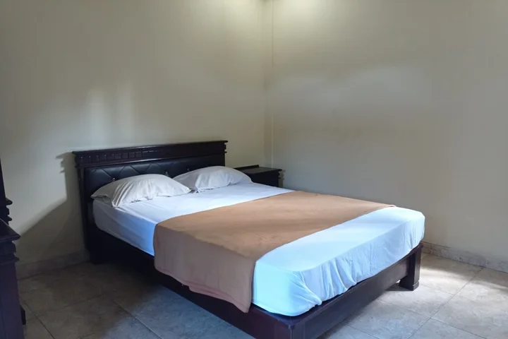 Паянган: Hotel Mawar Sari RedPartner
