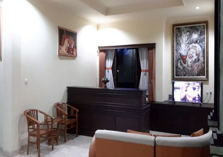 Паянган: Hotel Mawar Sari RedPartner