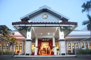 Депок: Gadjah Mada University Club