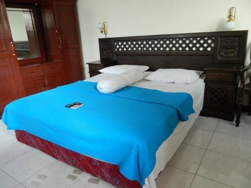 Суракарта: Mangkuyudan Hotel Solo