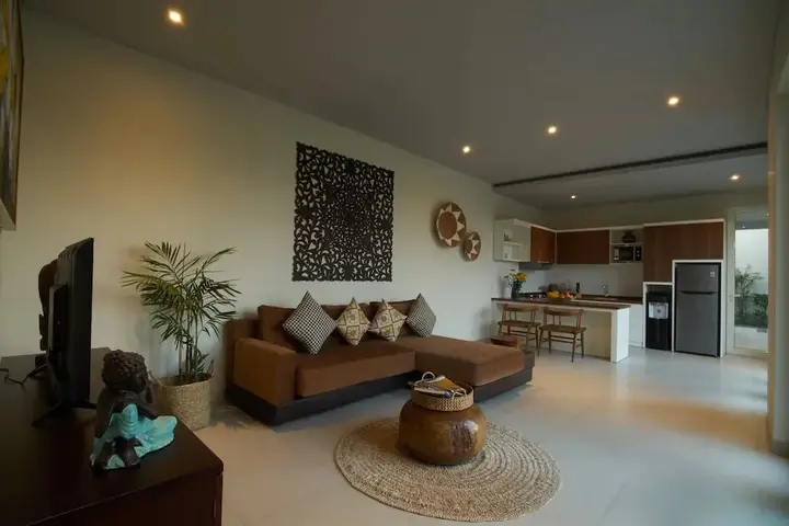 Сесе: Villa Surgawi Cemagi