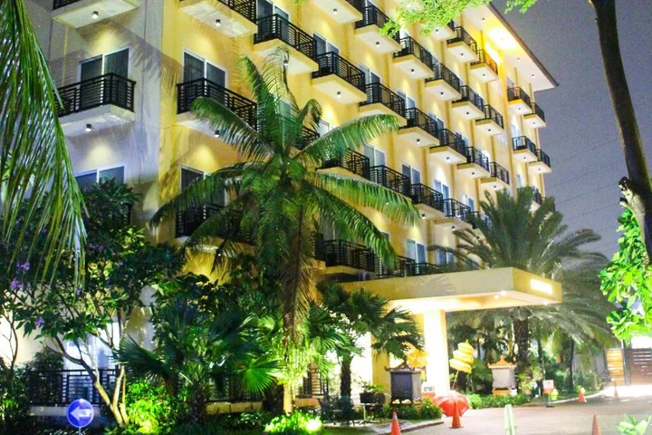 Тангеранг: Narita Classic Hotel