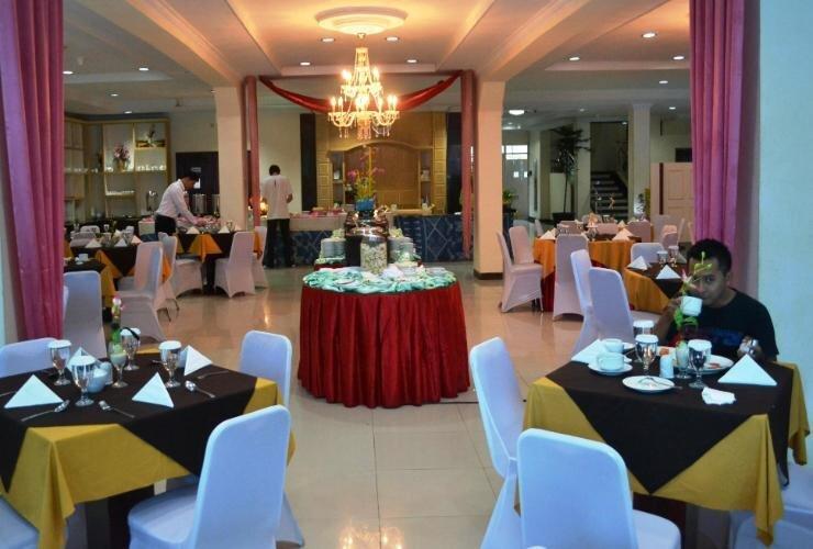 Палембанг: Hotel Grand Duta Palembang