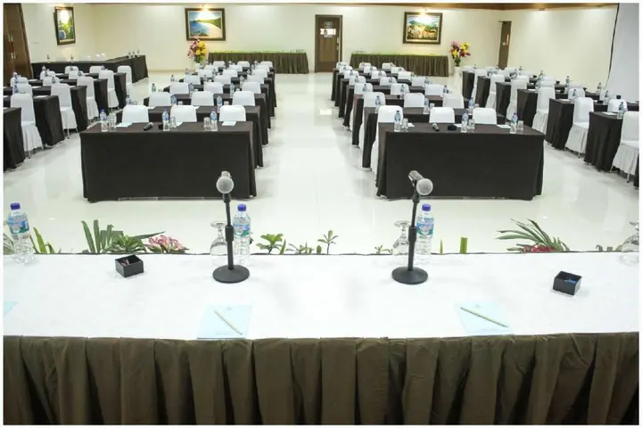 Лабуан-Баджо: LAPRIMA Hotel Flores