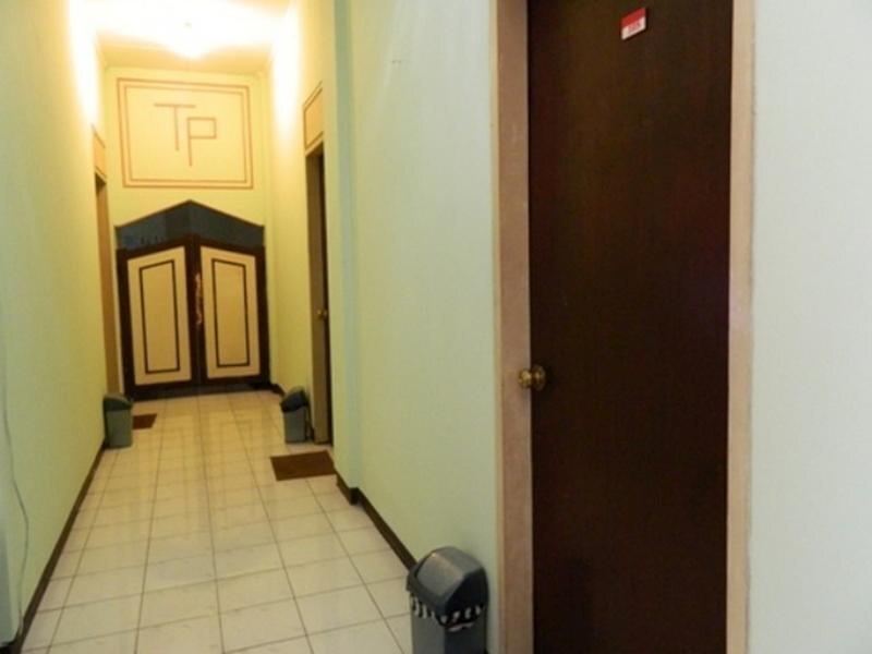 Суракарта: Hotel Tirtonadi Permai