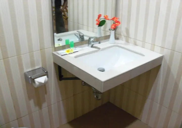 Семаранг: Kesambi Hijau Hotel