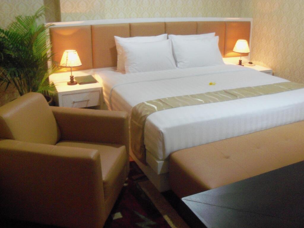 Семаранг: Kesambi Hijau Hotel