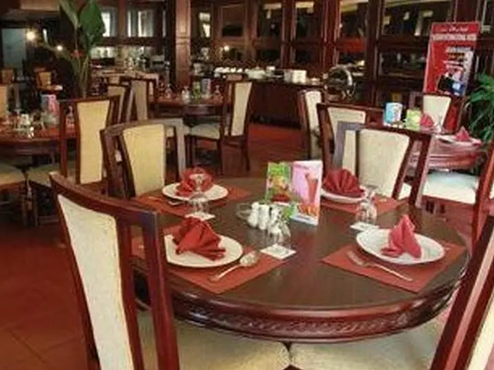 Медан: Pardede International Hotel