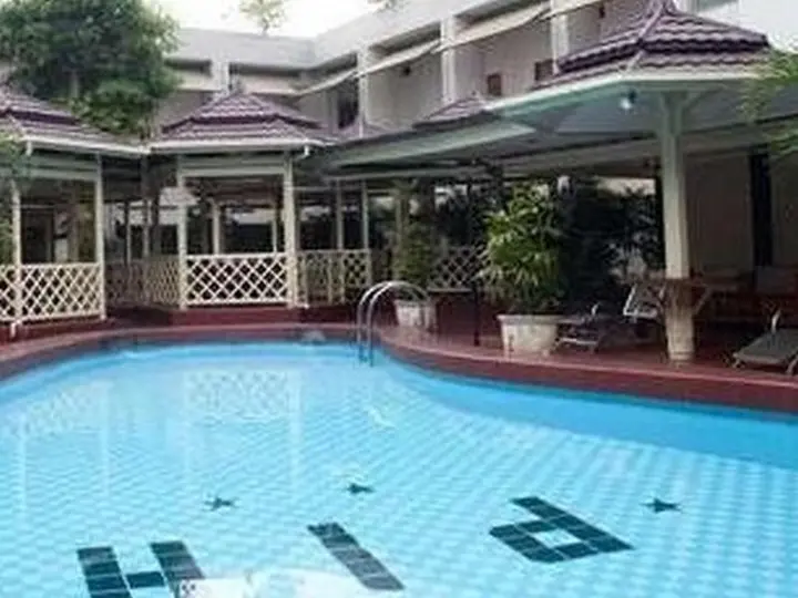 Медан: Pardede International Hotel