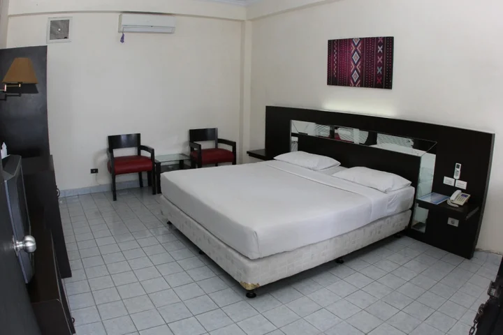 Озеро Тоба: Danau Toba International Cottage