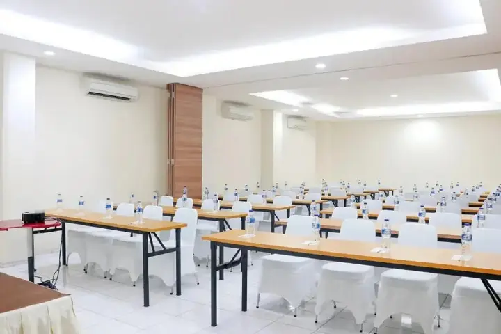 Амбон: LeGreen Suite Ratulangi