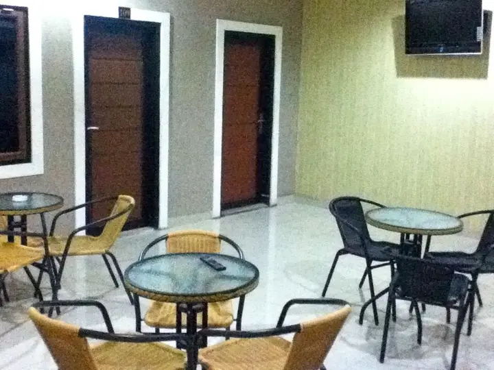 Медан: Hotel Syariah Aceh House Wahid Hasyim