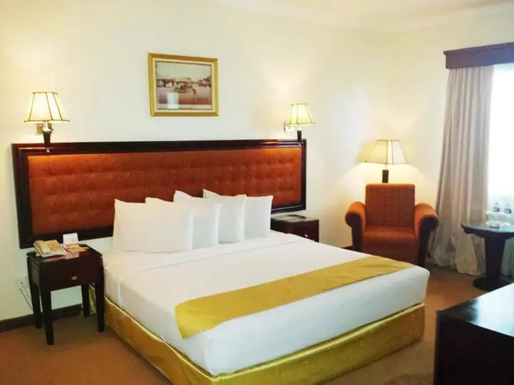 Батам: Harbourbay Amir Hotel
