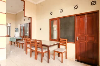Боробудур: Joglo Family Hotel & Homestay