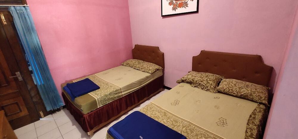 Боробудур: Joglo Family Hotel & Homestay