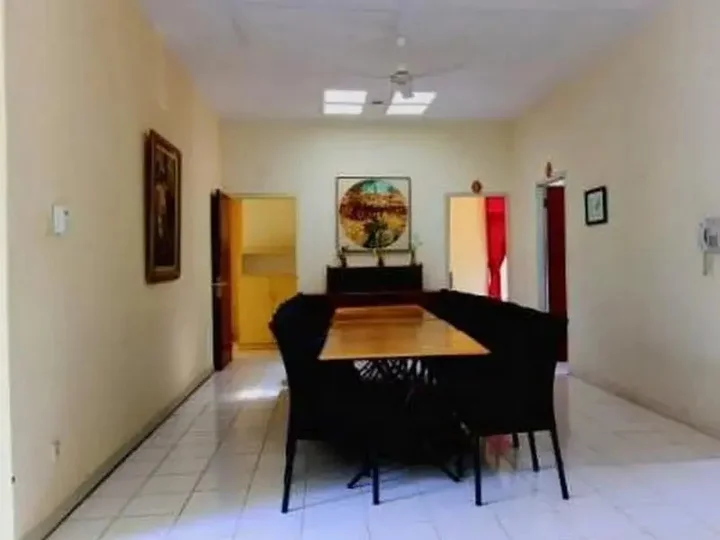 Аньер: The Tirtha Arumdalu Villas