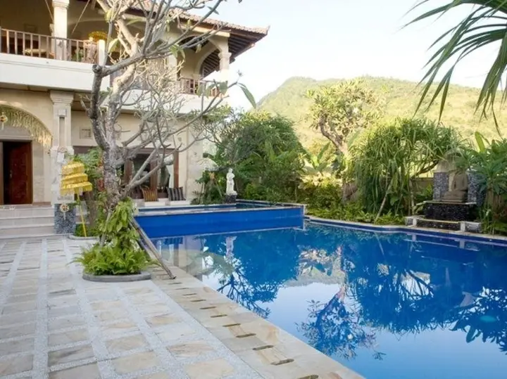 Бунутан: Paradiso Villa