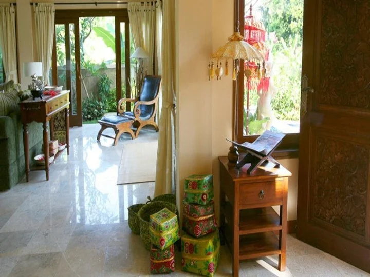Бунутан: Paradiso Villa