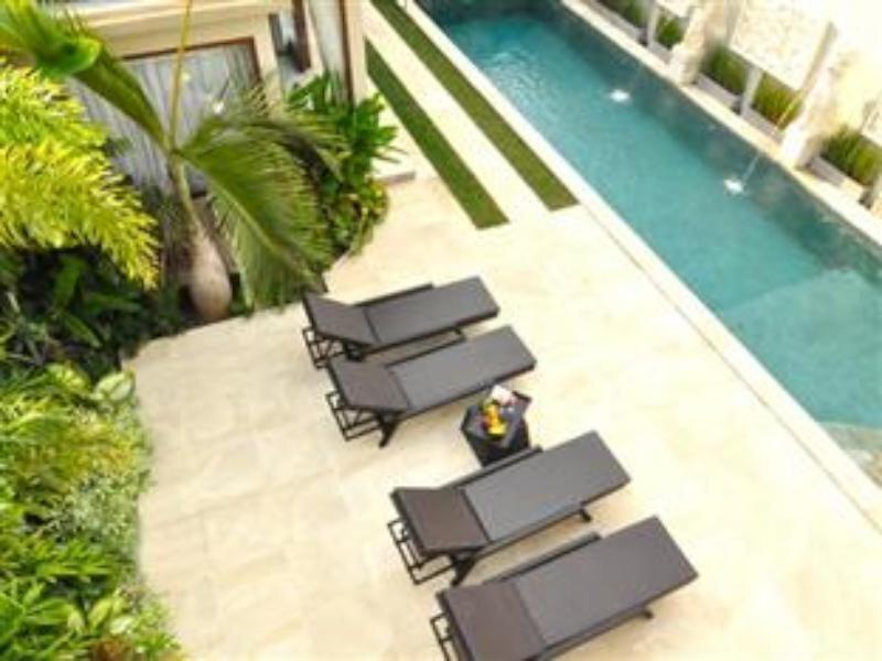Чангу: Bali Lighthouse Villa