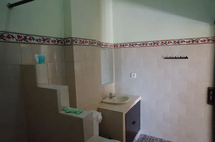 Бунутан: Amed Beach Resort