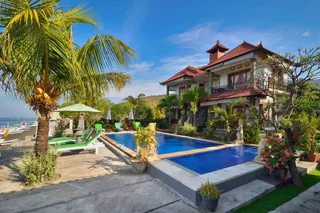 Бунутан: Amed Beach Resort
